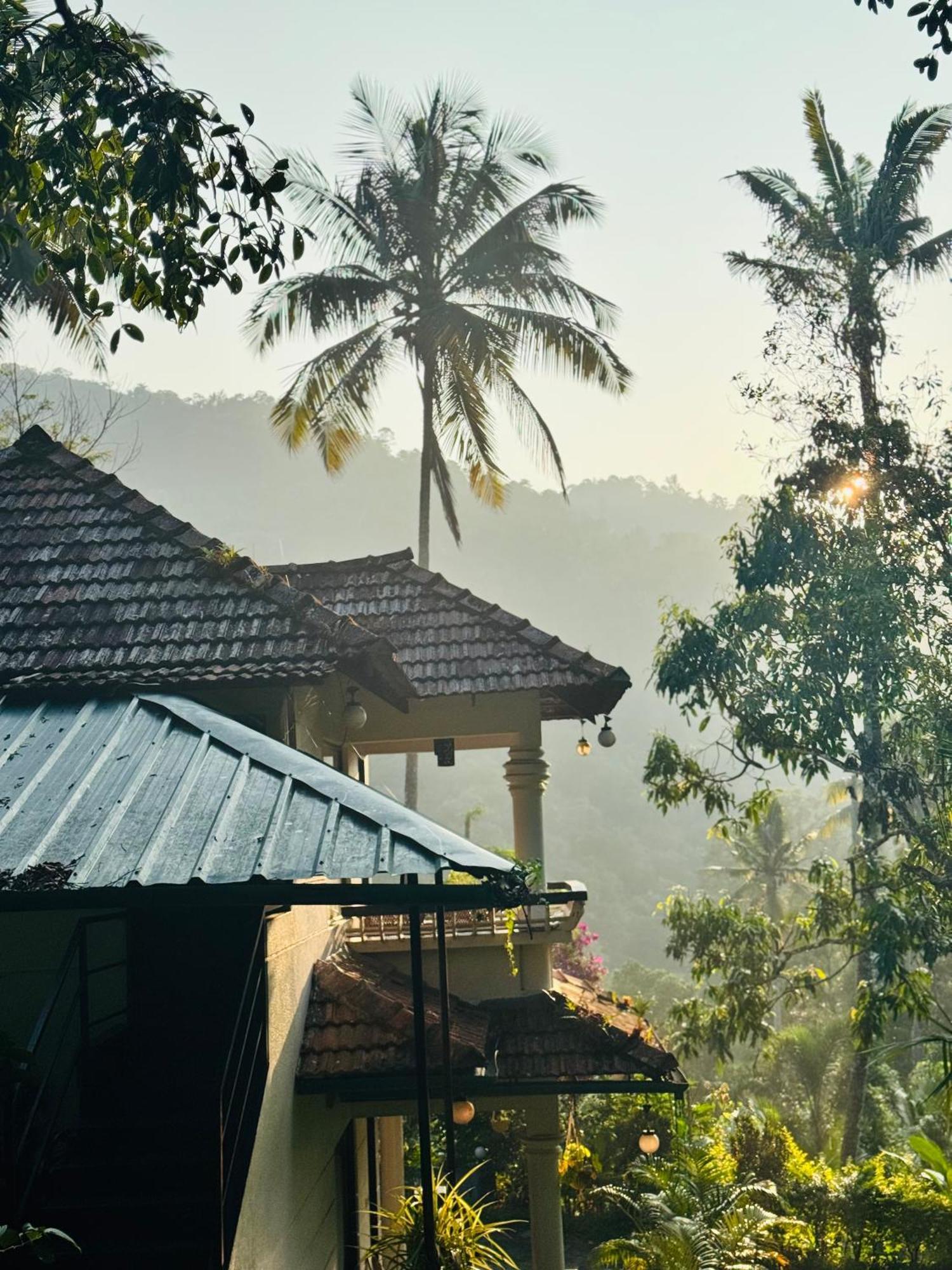 Thoppil Homestay Munnar Zewnętrze zdjęcie